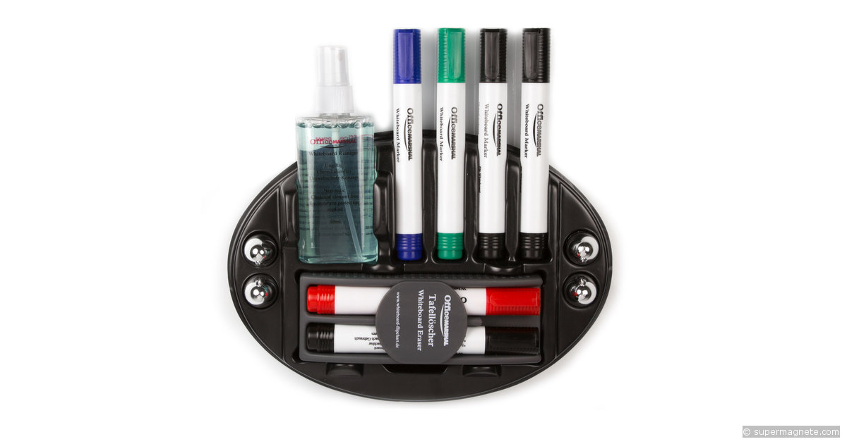 Whiteboard accessory set with markers and magnets