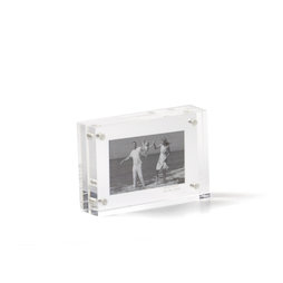 FRM-09, Cornice 7 x 5 cm, con chiusura magnetica, in vetro acrilico trasparente, per formato orizzontale o verticale