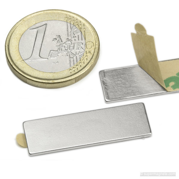 Blokmagneet zelfklevend 30 x 10 x 1 mm